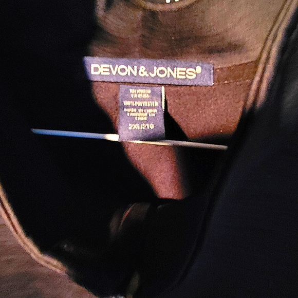 NWT Devon & Jones 2XL Pullover - Picture 2 of 6